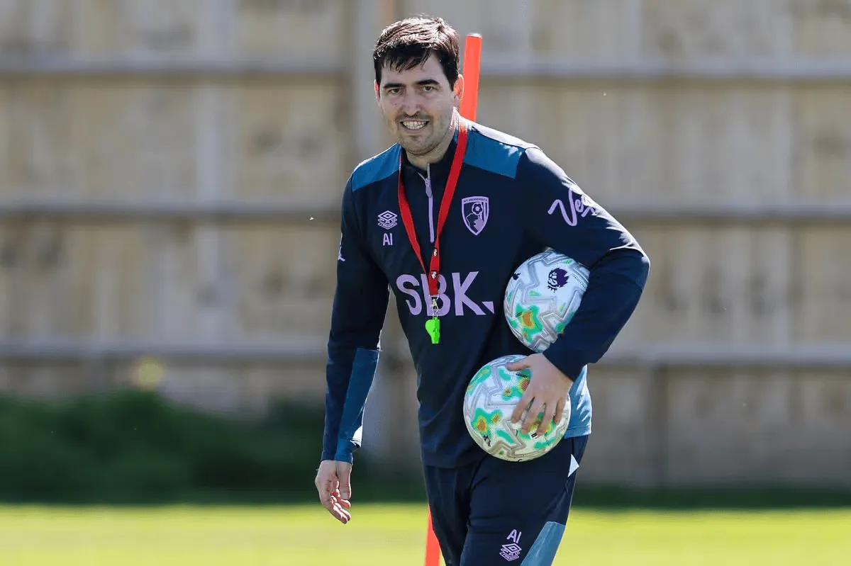 九游体育官网入口-跟队独家：切尔西正式联系伊劳拉经纪人，了解其对未来想法